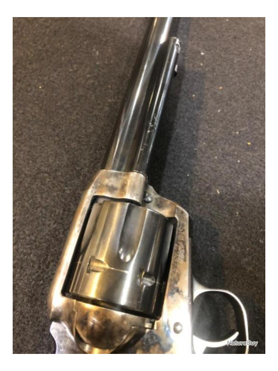 Ruger vaquero 44 magnum.